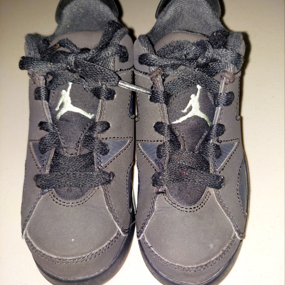 Boys Ne Marque Pas Jordans Shoes size 11c